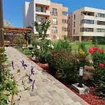 Sidef Mamaia Nord Se Inchiriaza Integral Вилла *