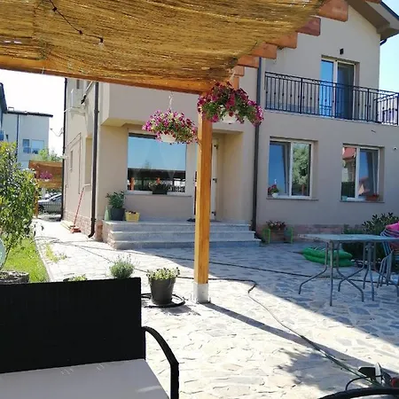 Sidef Mamaia Nord Se Inchiriaza Integral * Navodari